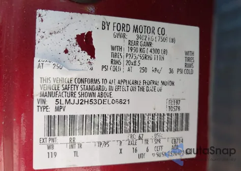 2013 Lincoln Navigator z USA, uszkodzony, nr VIN 5LMJJ2H53DEL06821